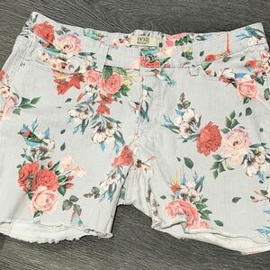 Vintage America Floral Jean Shorts - Red and Pink